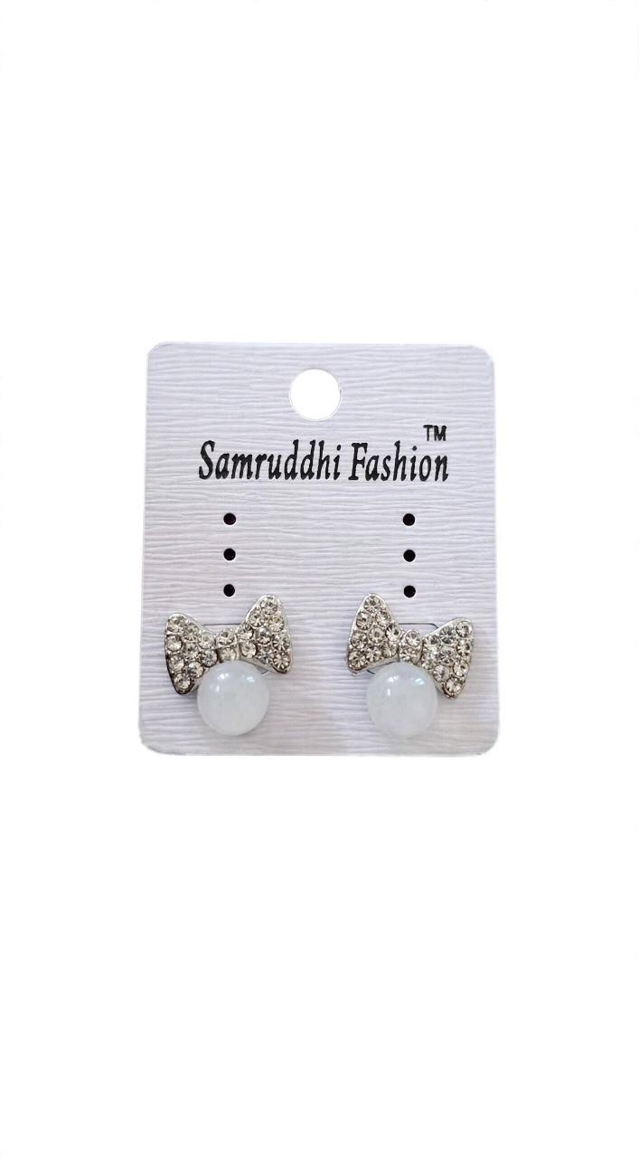 Cute Bow & Pearl Studs