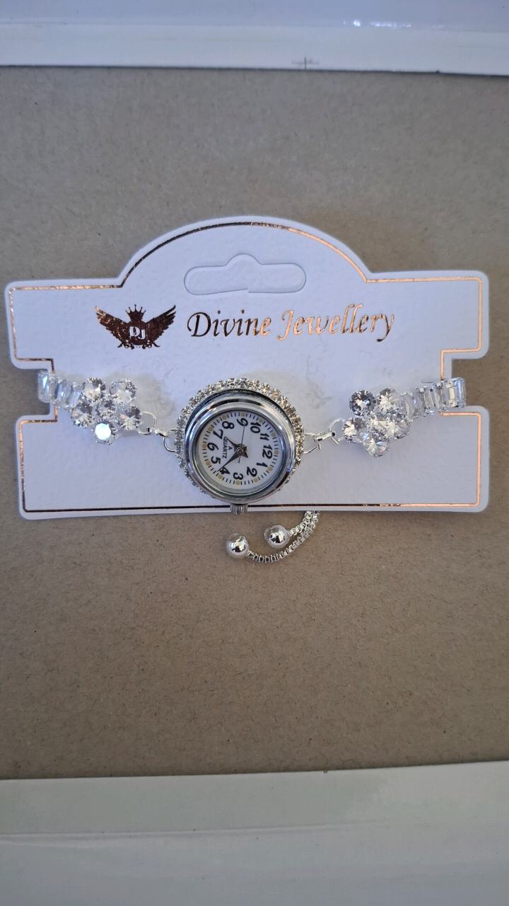 Divine Jewellery Crystal Flower Bracelet Watch for Women | Adjustable Slider Chain | Stylish Analog Wrist Watch